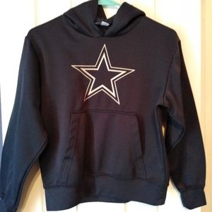 2 Dallas Cowboys hoodies